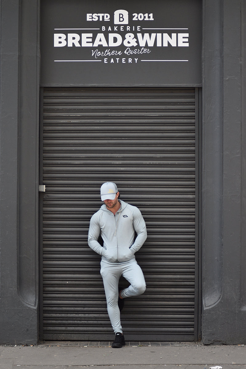 COMFORT TECH HOODIE -LIGHT GREY